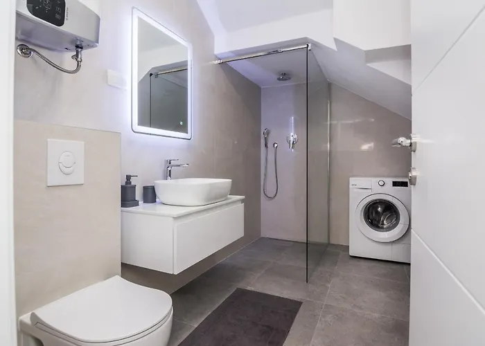 Lejlighed With Parking Space - 20013 Vir